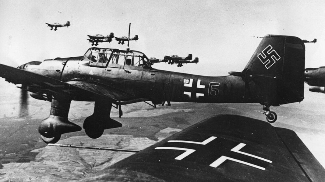 容克Ju-87C斯圖卡俯衝轟炸機.jpg
