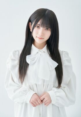 山田麻莉奈 202104.jpg