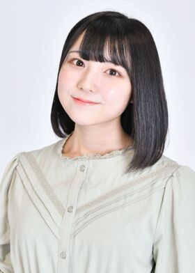 鹰村彩花 2022 02.jpg