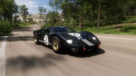 Ford -2 GT40 MKII FH5.jpg