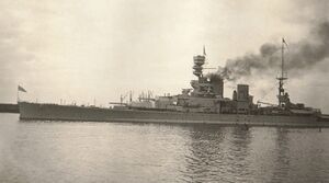 HMSRenown1 crop WEFretwellCollection.jpg