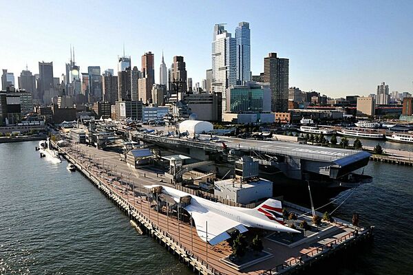 Intrepid-Sea-Air-and-Space-Museum.jpg