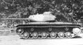 安装了85mm D-5T和IS炮塔的KV-85 车体仍然看得出是KV系列的