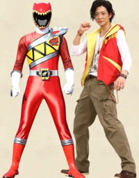 Kyoryuger character red.png